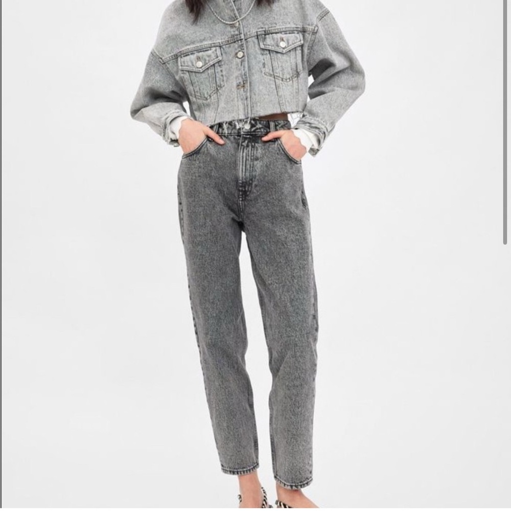 Zara Classic Mom Fit Jeans